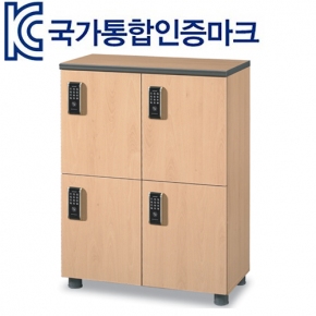 4 繰-(Ű)